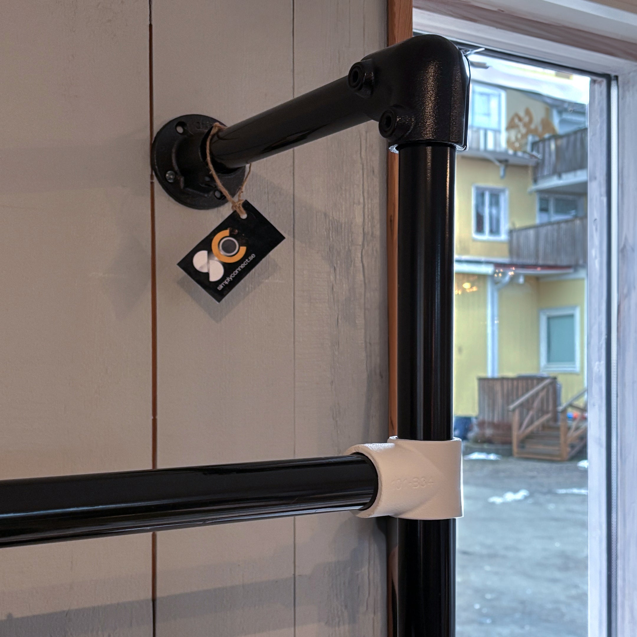 90-Graders Koppling Svart - 48 mm